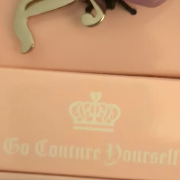 Juicy Couture Purple Crossbody Bag with Iconic Branding NIB - Picture 6 of 6